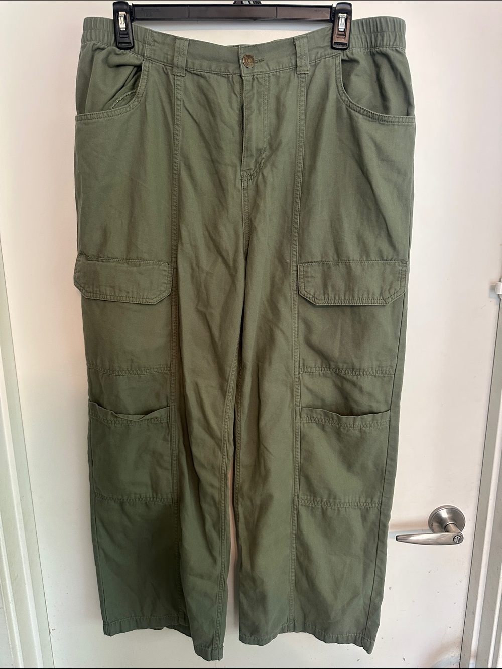 Women’s Olive Green Cargo Pants